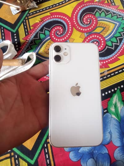 Apple iPhone 11