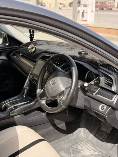 Honda Civic Oriel 2019