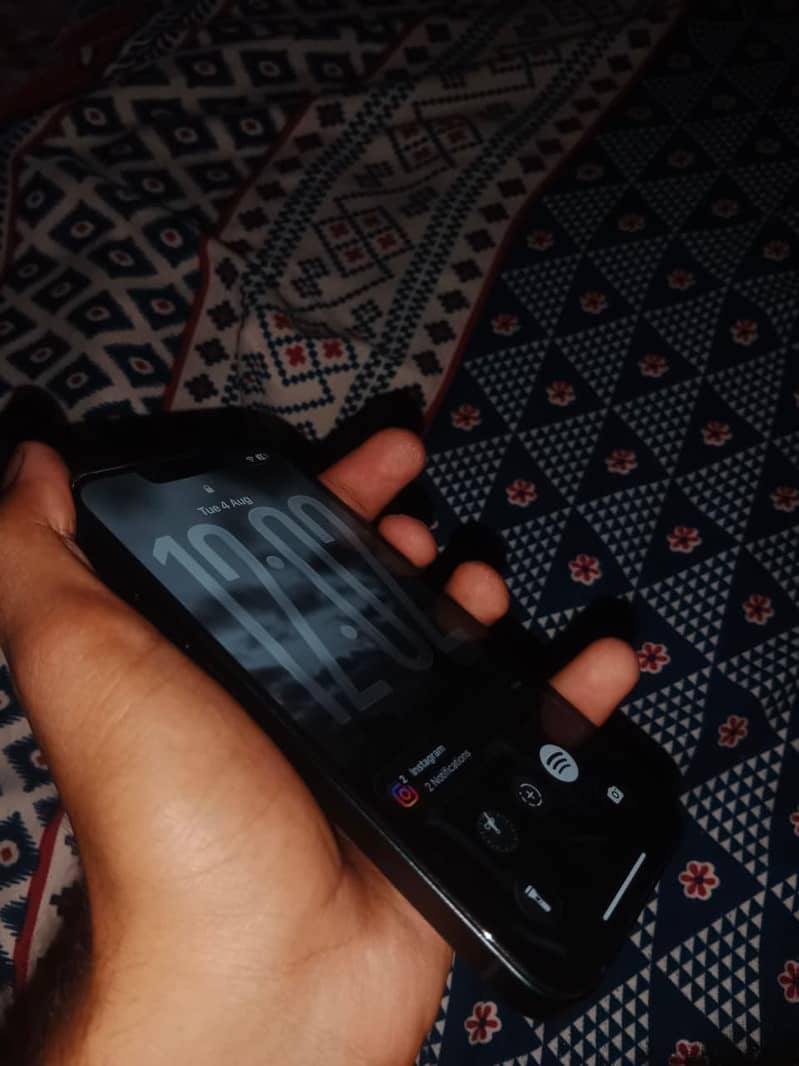 Apple iPhone 14 2