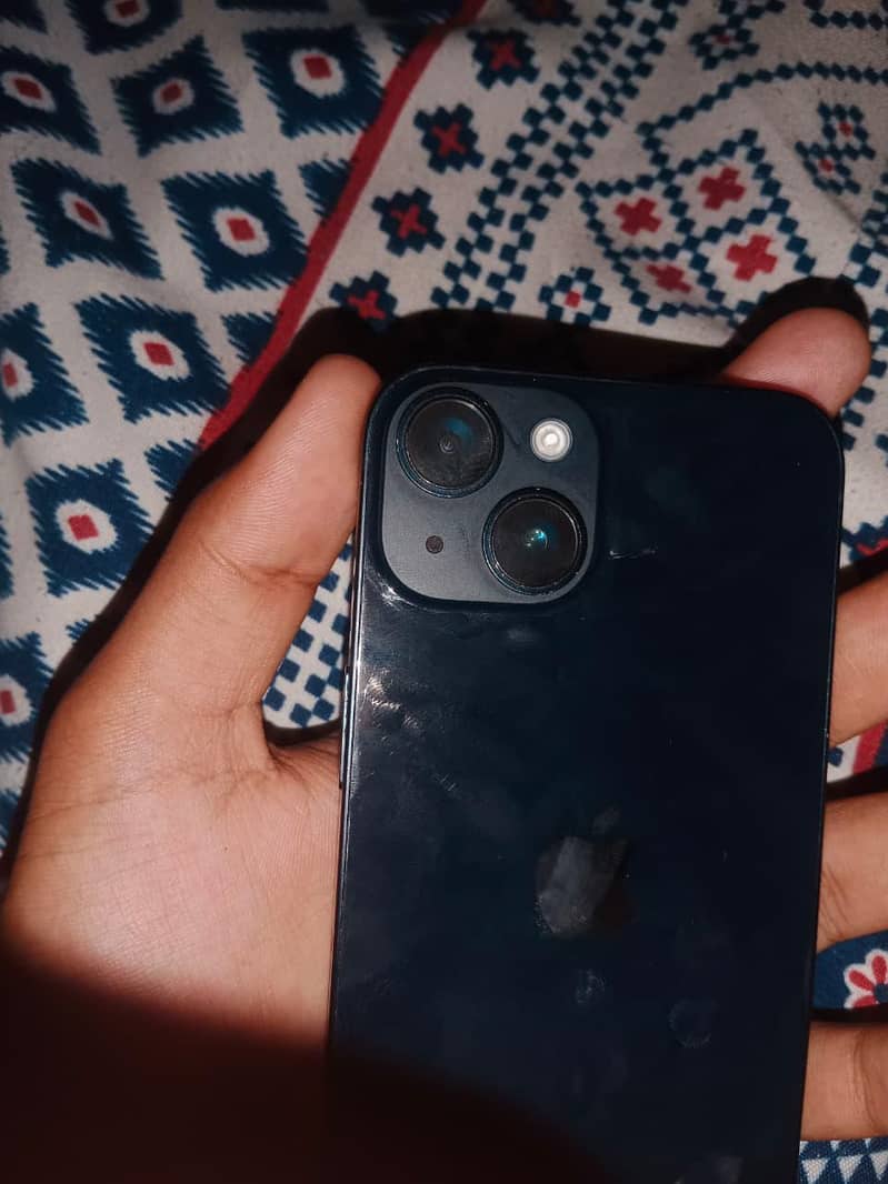 Apple iPhone 14 3