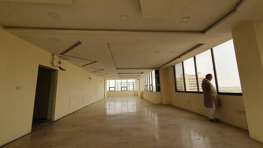Area 1400 Square Feet Brand New Corporation Office Available For Rent In Near Kalama Chowk Gulberg 3 Lahore