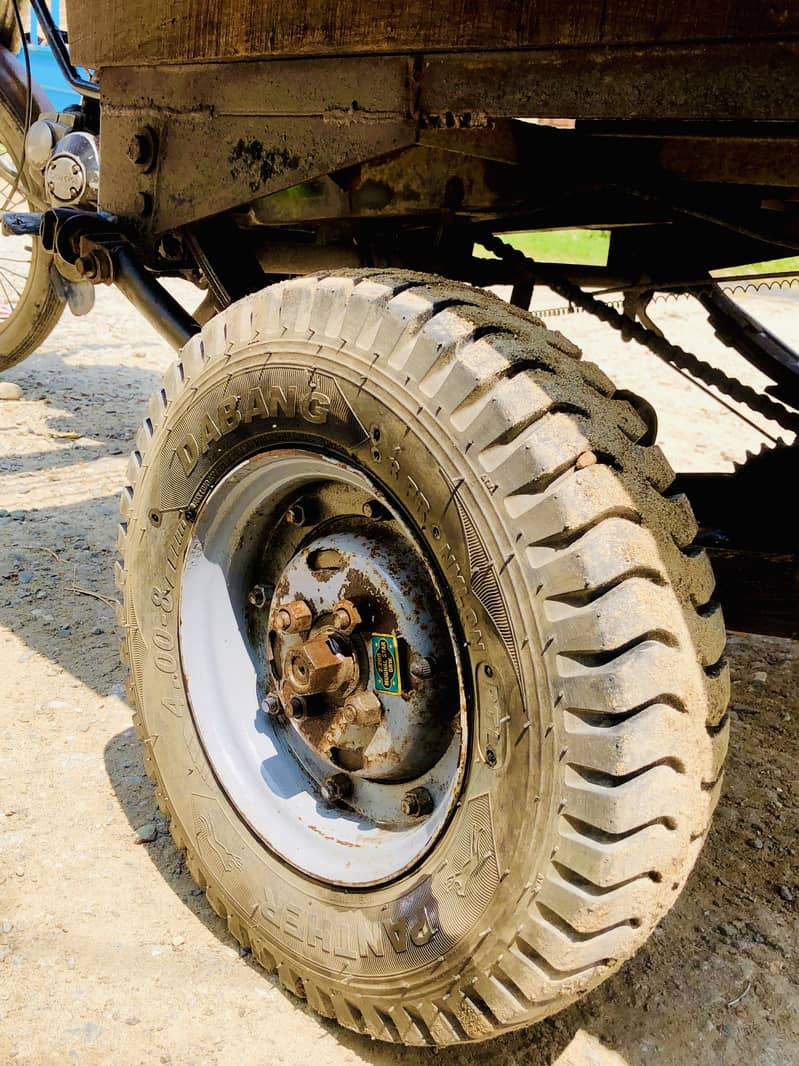 Loader rickshaw 4