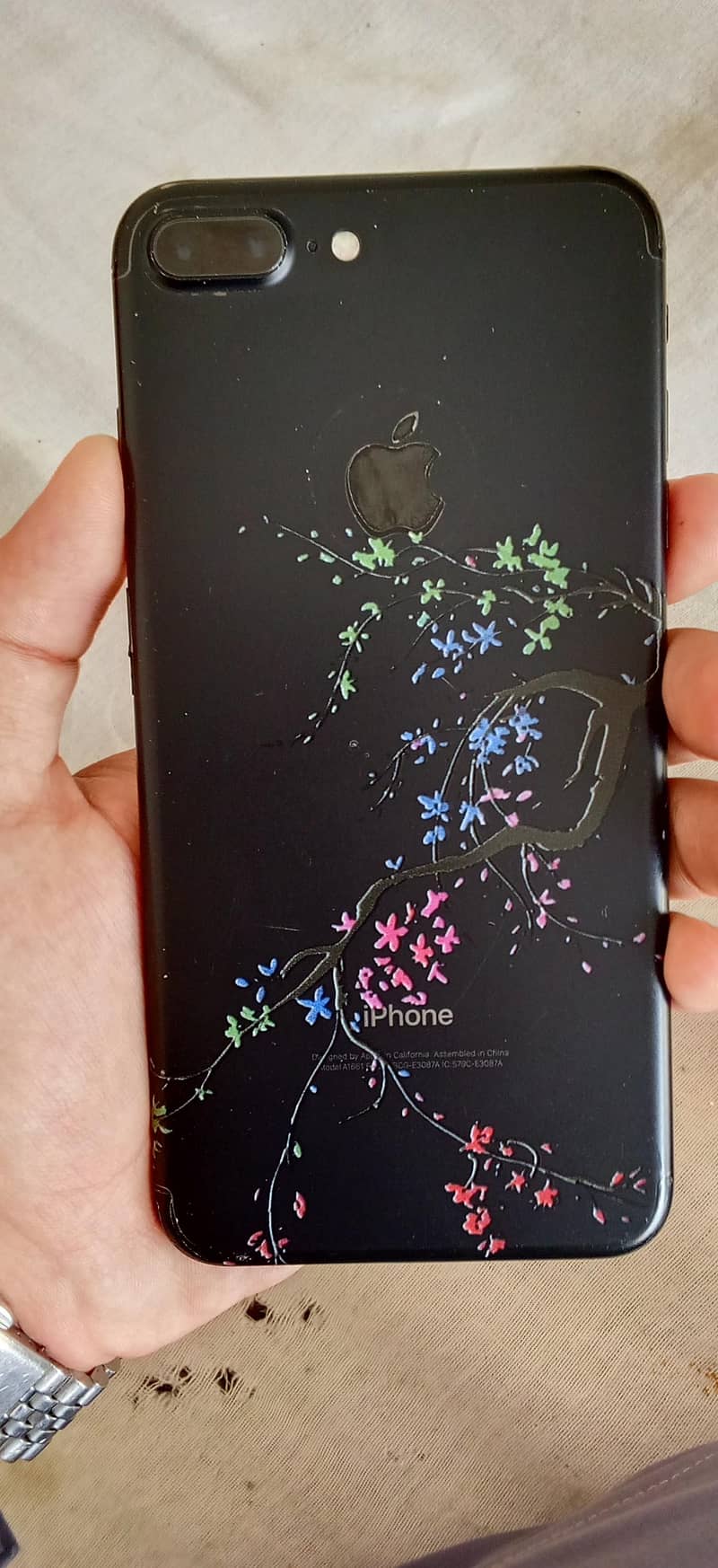 Apple iPhone 7 Plus 0