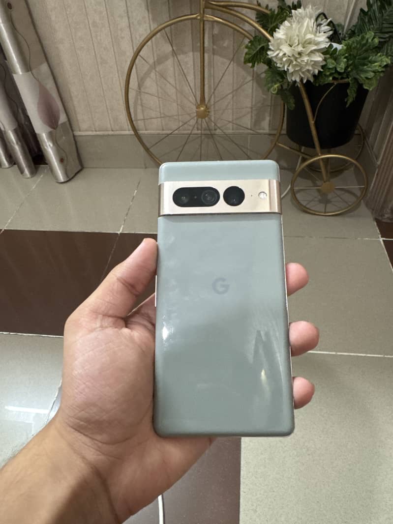 Google Pixel 7 Pro 0