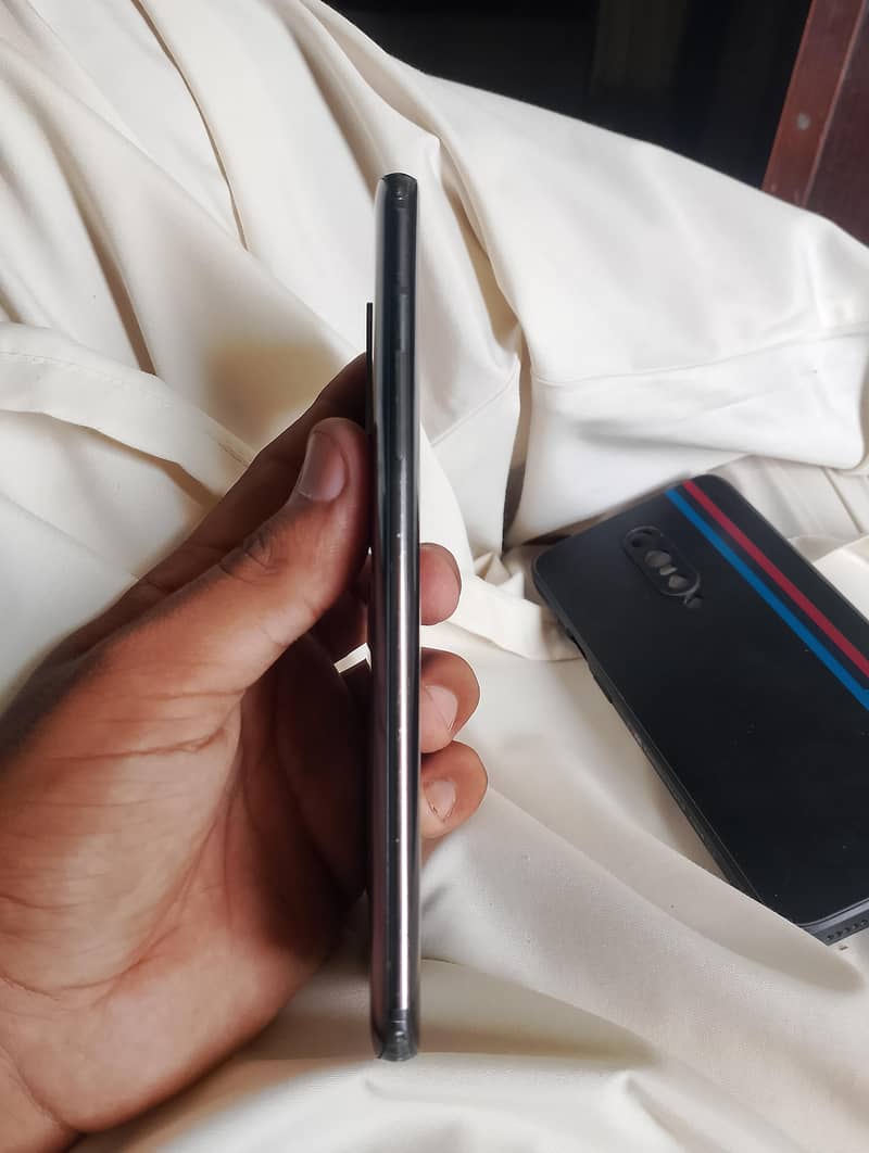 One Plus 7 Pro 1