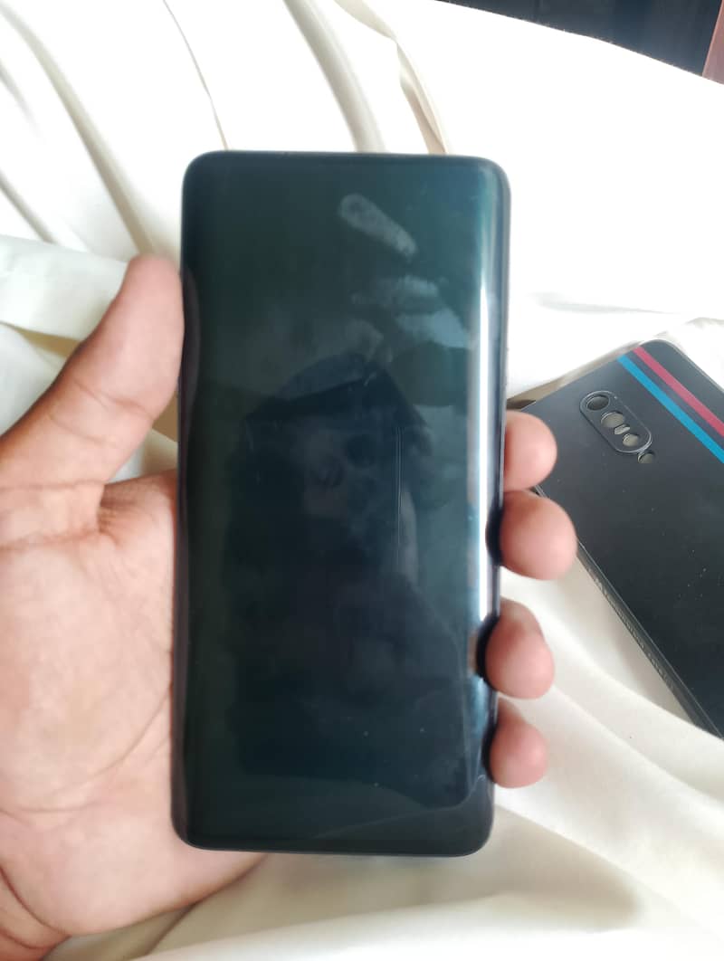 One Plus 7 Pro 5