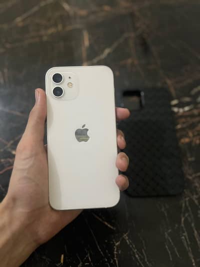 Apple iPhone 12 White Colour