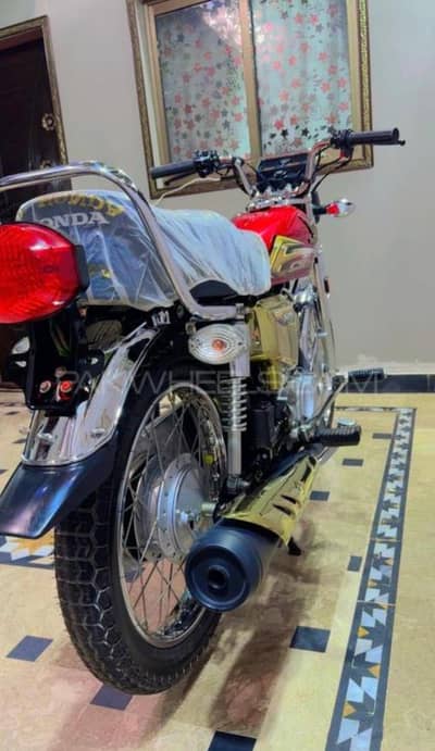 Honda CG 125 Golden edition