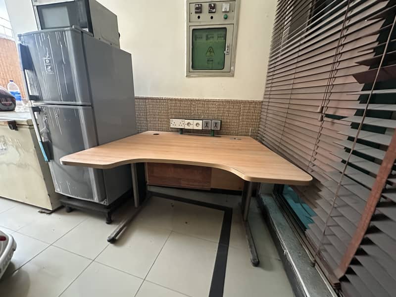 Wooden Computer Table 4