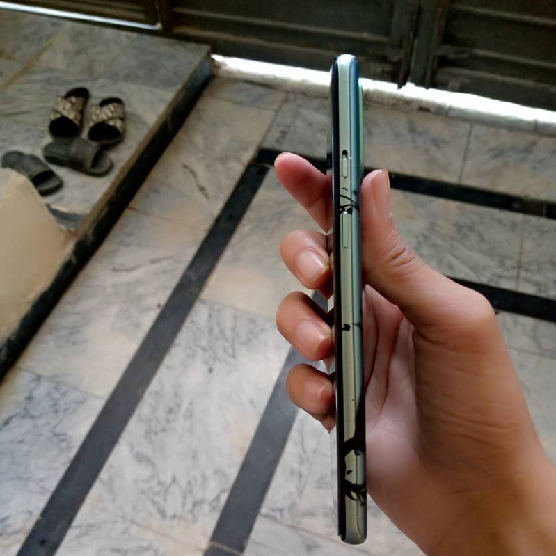 One Plus 9R 3