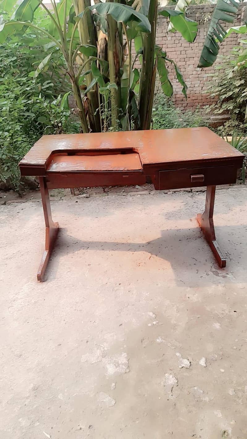 wood computer table 0