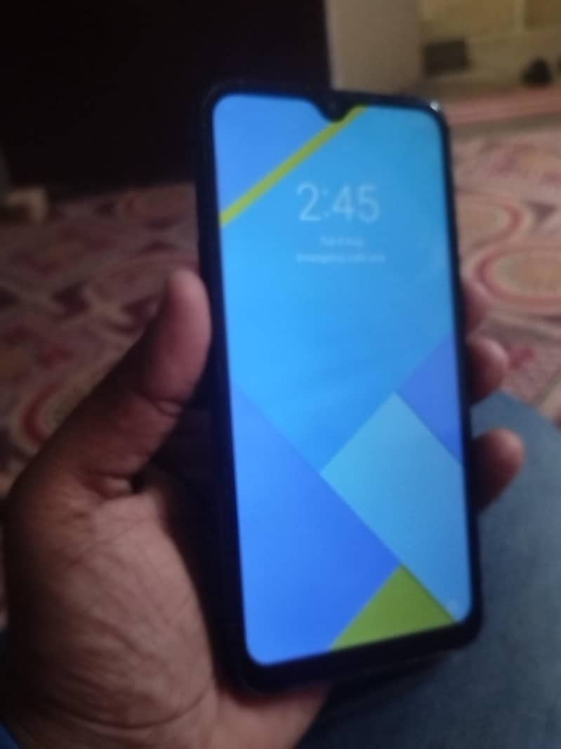 Realme C2 0