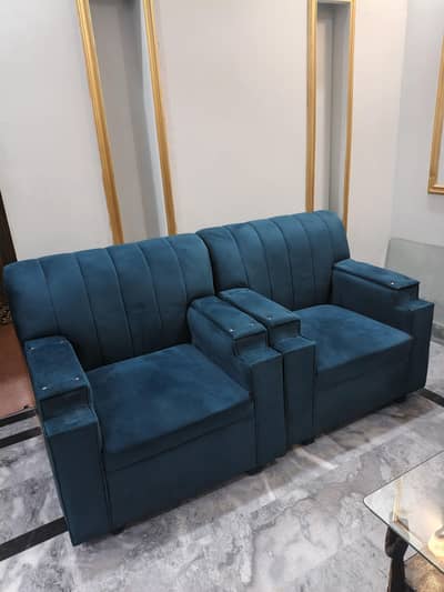 5 seater green sofa