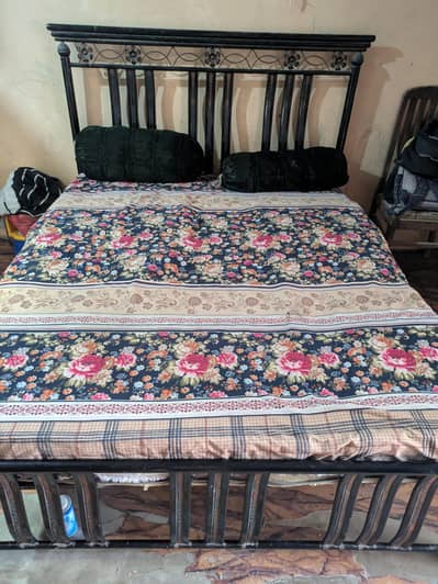 iron bed for sell