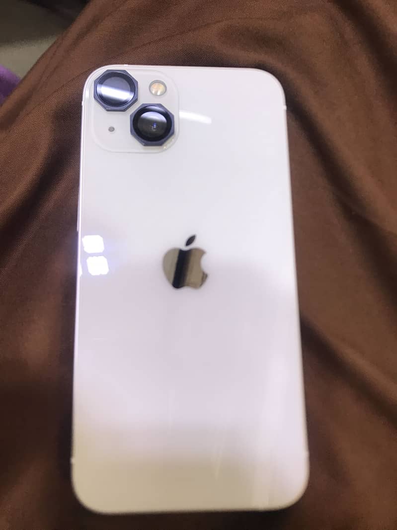 Apple iPhone 13 0