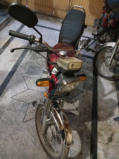 honda CD 70 model 2025