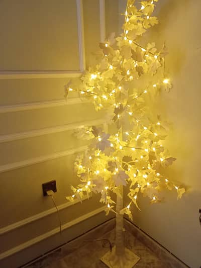 tree lamp
