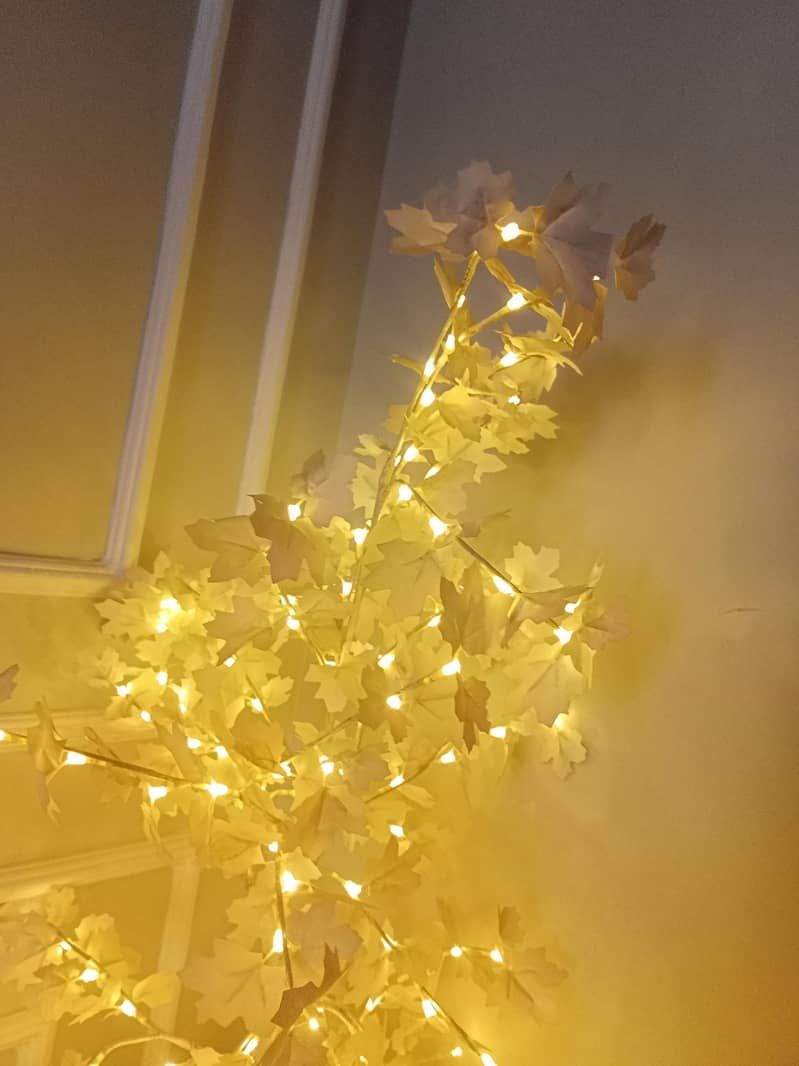 tree lamp 1