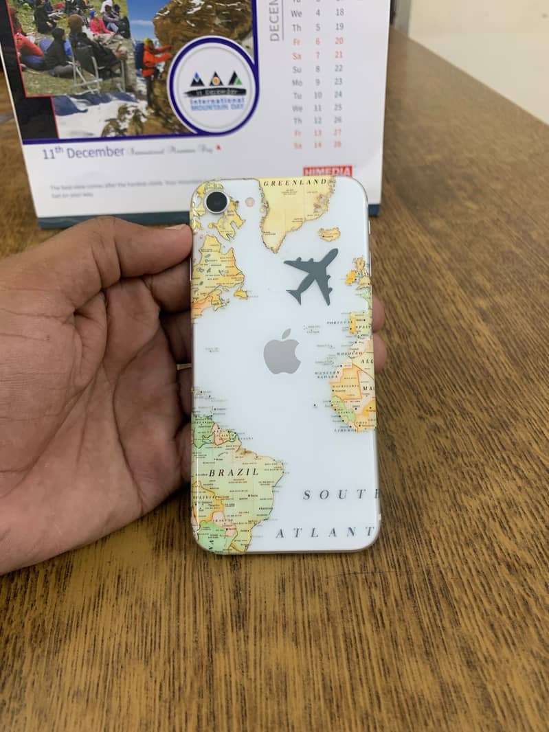 Apple iPhone SE 3