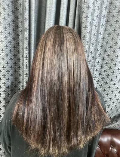 Female Staff Required saloon