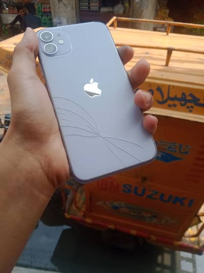 Apple iPhone 11