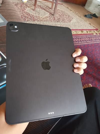 M5 iPad Pro 13 " Wifi + Cellular 12 GB RAM 512 SSD
