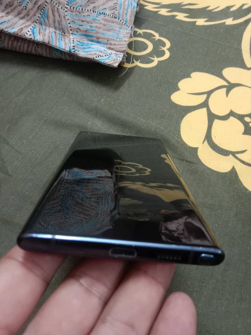 Samsung Mobile Note 10 Plus 1
