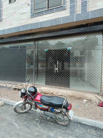 Ground Hall Shop for Rent in Johar Town Very Hot Location Best For IT Office | Food Resturent | Ice Cream | Pizza Shop | Groucery Store | Coffee Shop | Garmanets Store | Medical Clinic | Saloon | Dollar Shop & Other Commercial Bussiness Setup