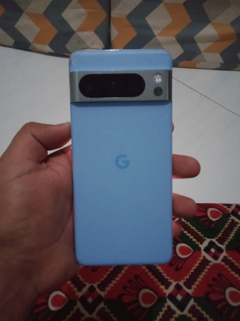 Google Pixel 8 Pro 0