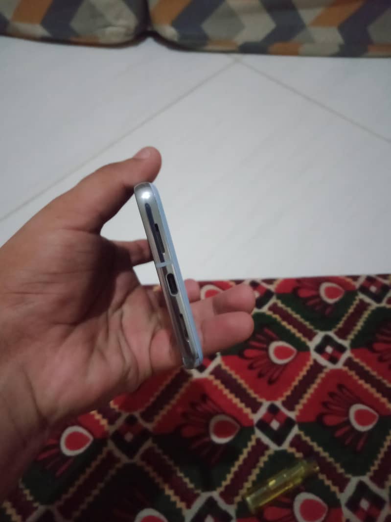 Google Pixel 8 Pro 4