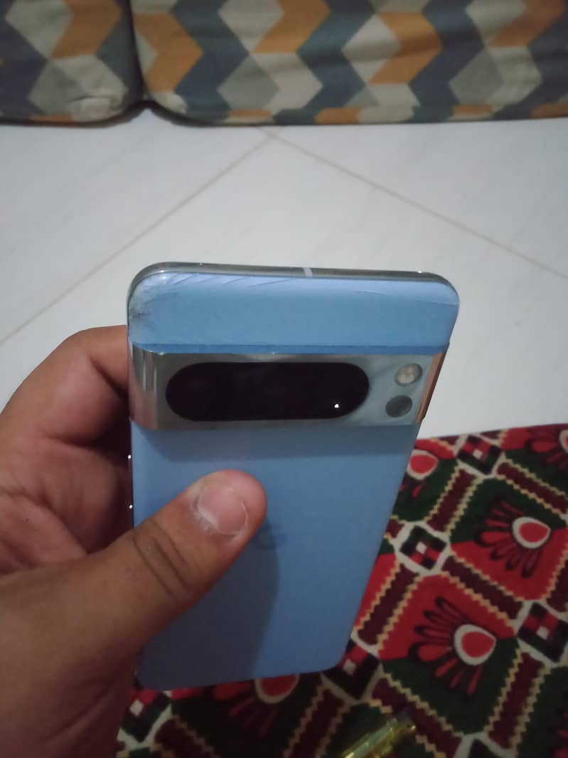 Google Pixel 8 Pro 6