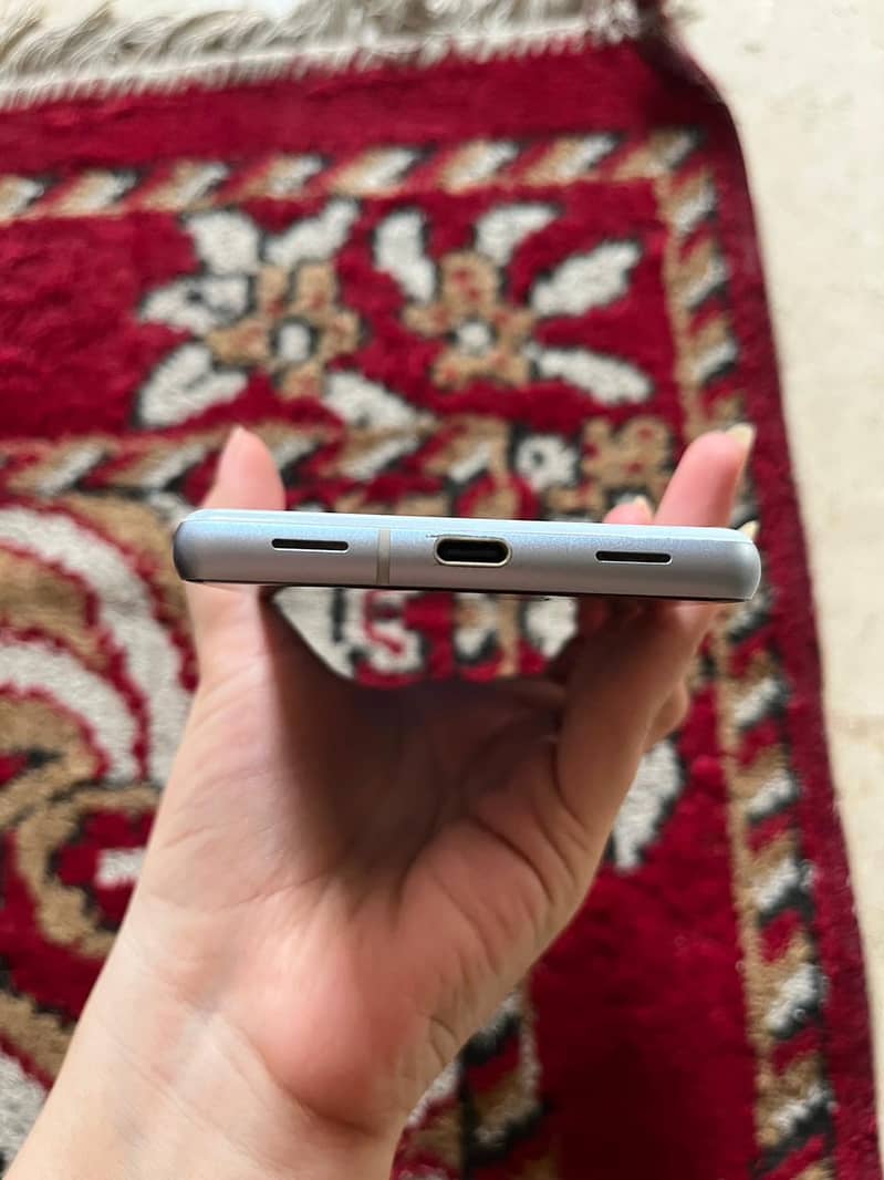 Google Pixel 7a 1