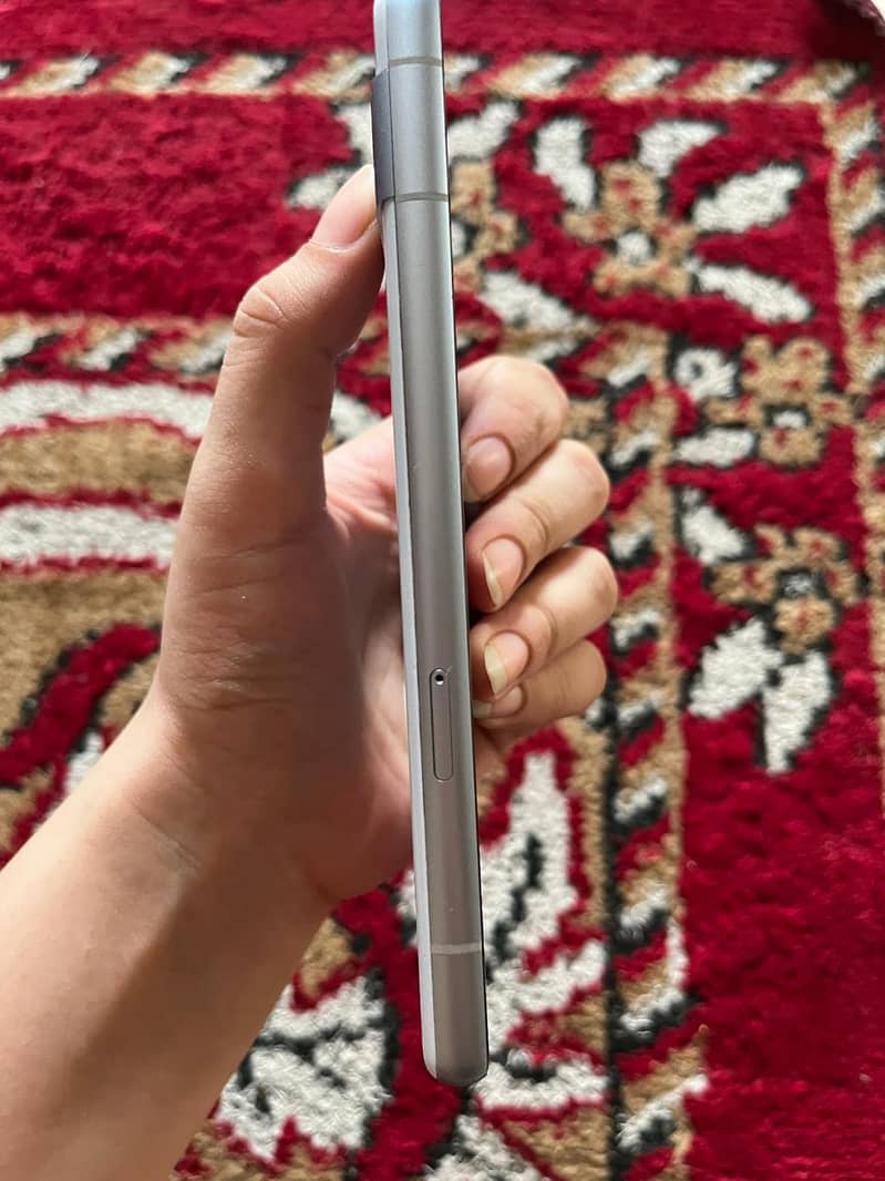 Google Pixel 7a 2