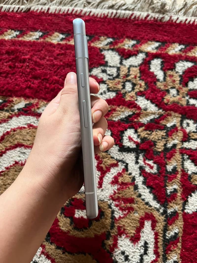 Google Pixel 7a 3