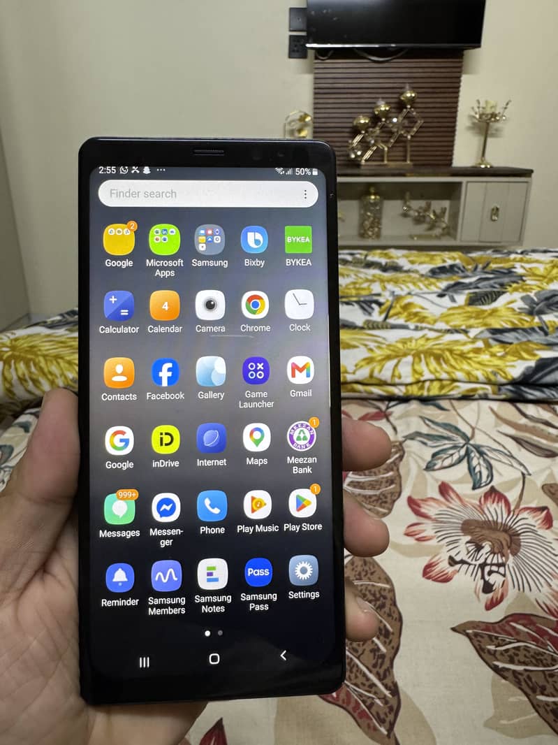 Samsung Mobile Note 8 3