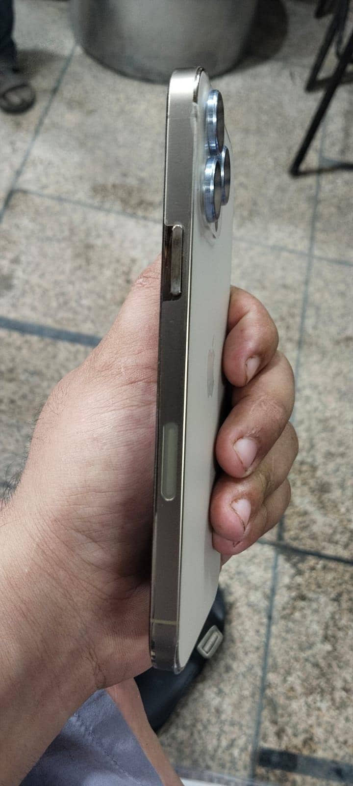 Apple iPhone 13 Pro Max 1