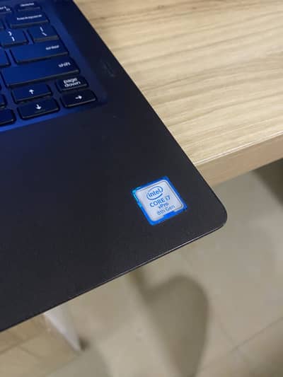 Dell Latitude 5300 i7 8th generation