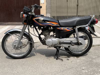 Honda CG 125 Black 2018 Model
