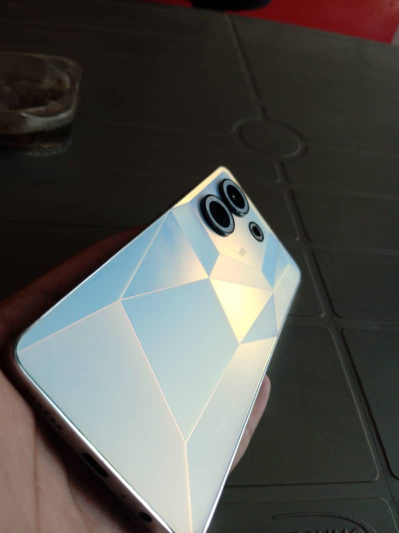 Tecno CAMON 20 4