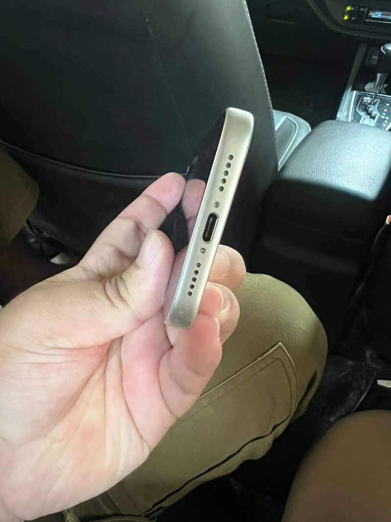 Apple iPhone 17 Pro 2