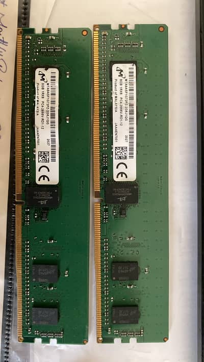 8GB DDR4 ECC RAM – Original – Excellent Condition