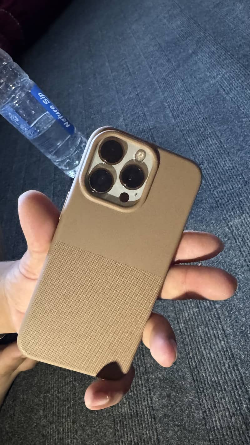 Apple iPhone 13 Pro 4