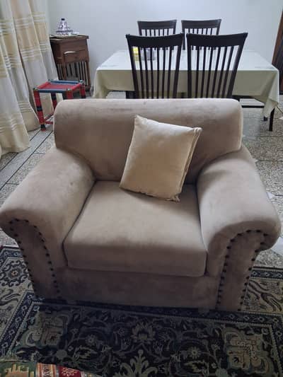 Complete 6-Seater Sofa Set (3+2+1) for Sale – Almost New