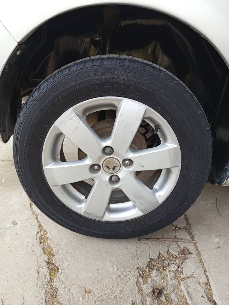 Suzuki Swift 2010 3