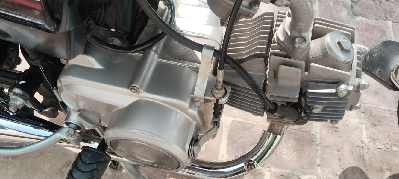 Honda CD 2025/2026 4