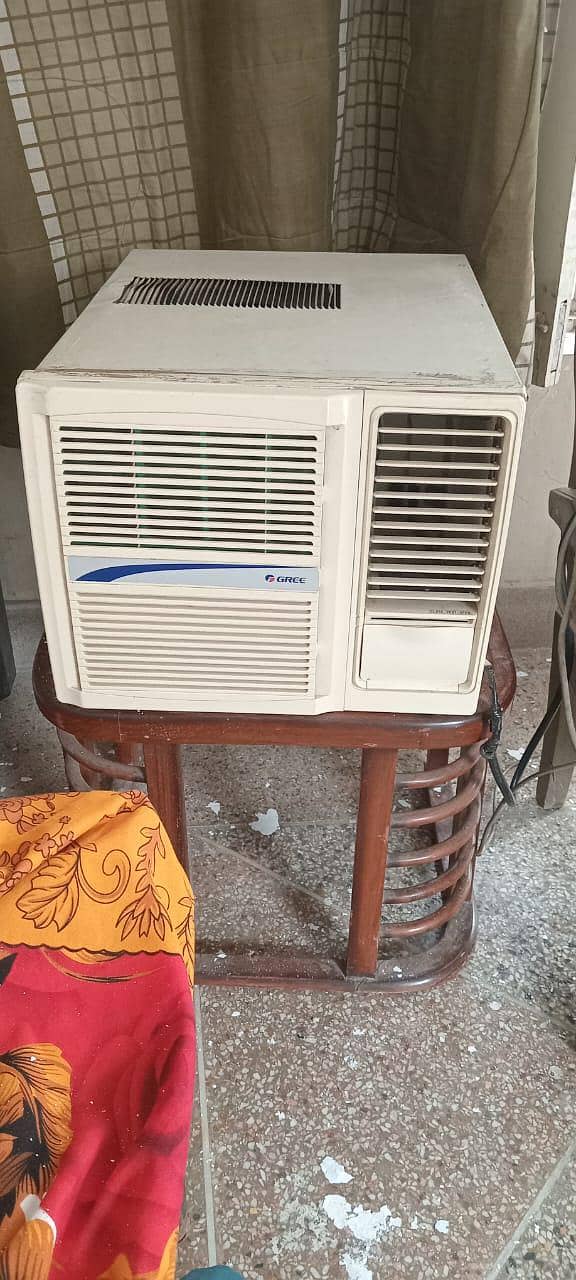 Window AC good condition 0