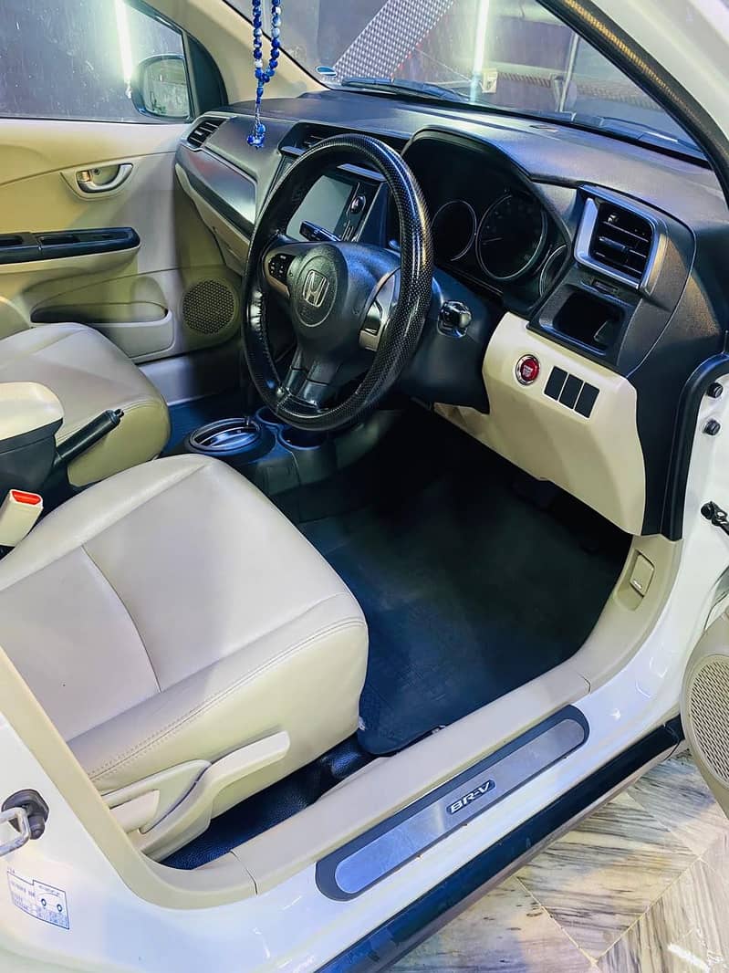 Honda BR-V 2022 7
