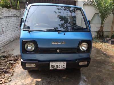Suzuki bolan carry van