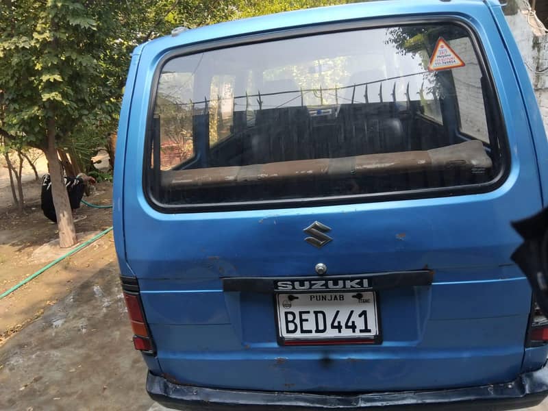 Suzuki bolan carry van 3