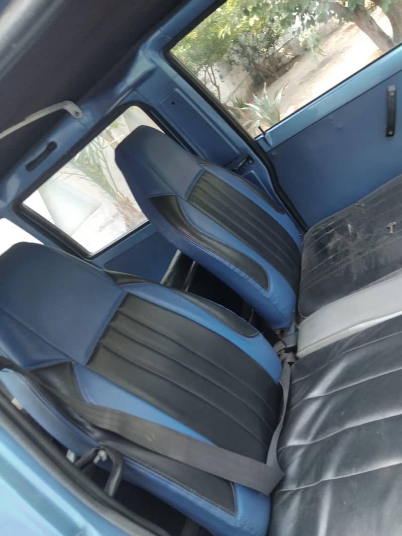 Suzuki bolan carry van 16